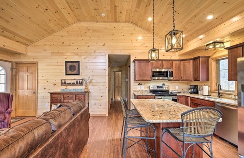 Chestertown Cabin | Chestertown Hideaway w/Lake & Beach Access!