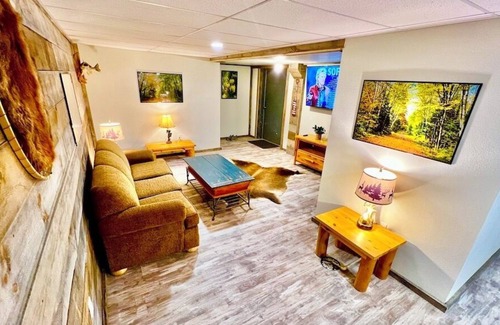 Waterville Cabin | Chestnut 3 bedroom Log Cabin with Hot Tub Jacuzzi