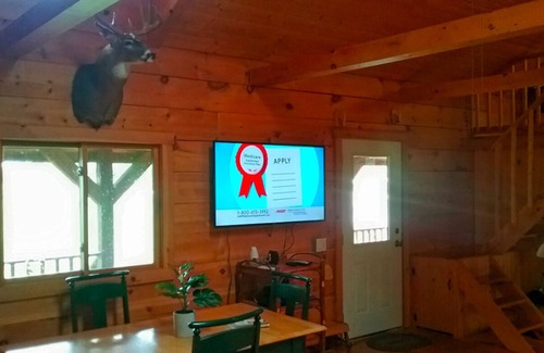 Waterville Cabin | Chestnut Cabin w/ Hot Tub Jacuzzi