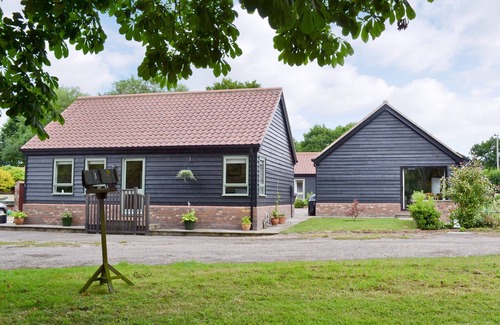 Diss Cottage | Chestnut Cottage-27565