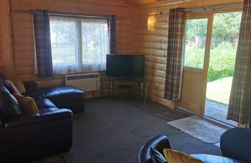 Bexhill-on-Sea Cabin | Chestnut Meadow Cabin