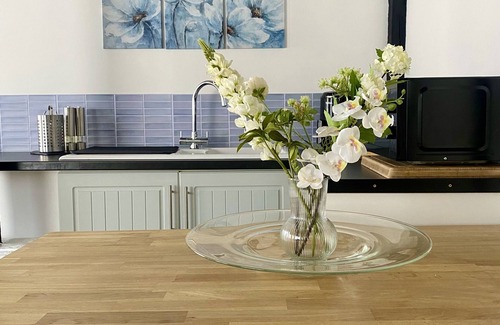 Ardingly House | Chestnut Tree