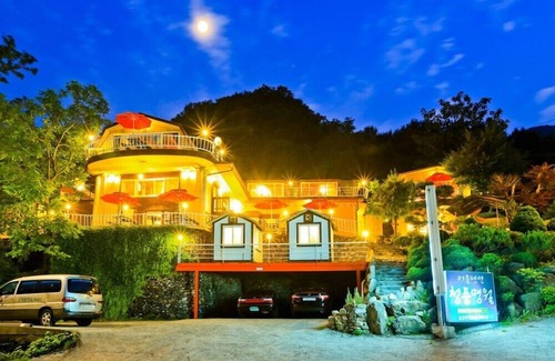 Gapyeong Apartment | Cheungpungmyungwol Pension