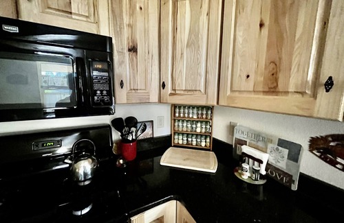 Chewelah House | Chewelah - Home 49N Skiing 🎿 Fishing 🎣 Hunting 🦌🦆Hiking 🥾 Snowboarding 🏂