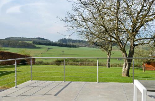Bievre House | Chez Basile
