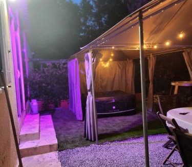 Verargues House | Chez Cathy et Philippe