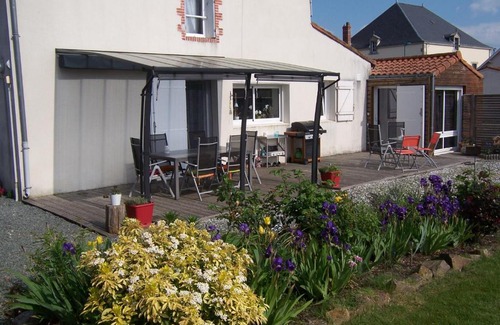 Bazoges-en-Paillers Bed & Breakfast | Chez Chris et Vince