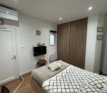 Rocbaron House | Chez Christian et Valérie