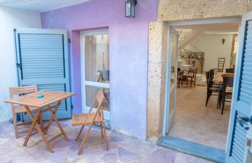 Cuglieri House | Chez Françoise