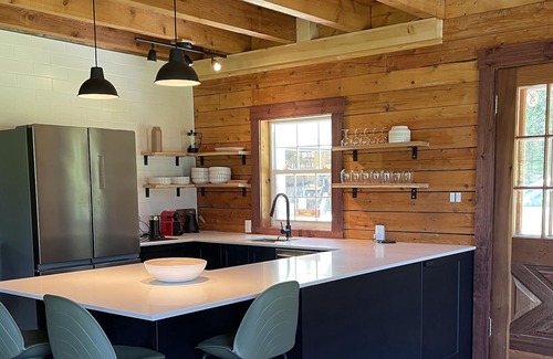 Sutton House | Chez Greeny - Greeny’s Cabin - Gem in the Eastern Townships