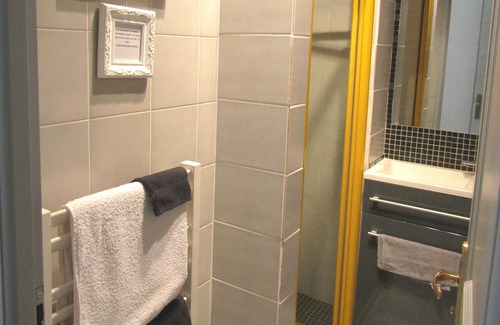 Marsac-sur-l'Isle Bed & Breakfast | Chez Isa et Dens