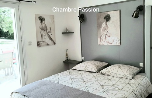 Marsac-sur-l'Isle Bed & Breakfast | Chez Isa et Dens