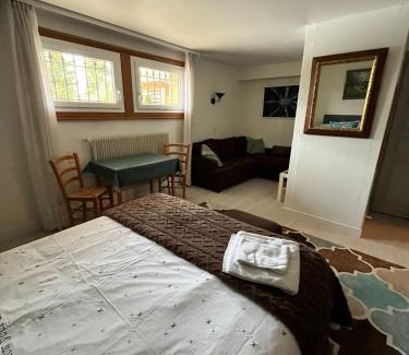 Viry House | Chez les Michel