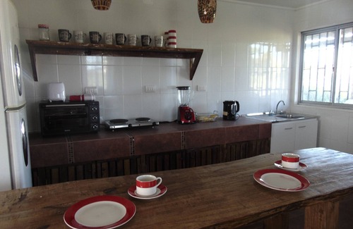 Chillan House | Chez les Oies - Fully-Equipped Home