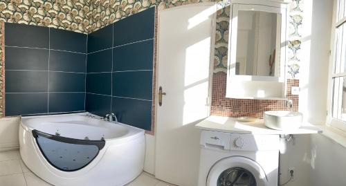 Gannat House | Chez Sir Guillaume