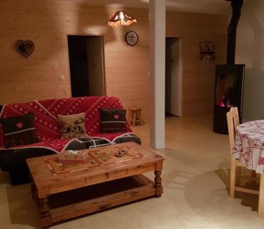 Saint-Gerand-de-Vaux House | Chez So et Compagnie