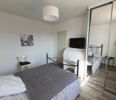 Mont-de-Marsan Bed & Breakfast | Chez Valou et Mika