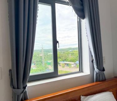 Binh Son Hotel | Chiến Cảnh Hotel - Khách sạn Bình Sơn Quảng Ngãi