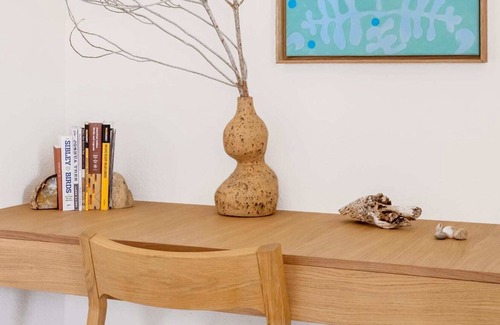 Panorama Heights House | CHI House- Joshua Tree Retreat I Spa + Cowboy Pool
