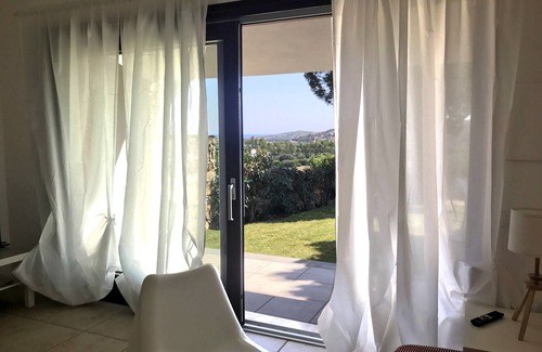 Chia House | Chia, glimpses of the sea: brand new house in Chia, intimate and surrounded by greenery!