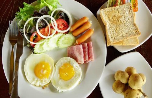 Nong Kwai Hotel | Chiangmai Royal Creek Hotel