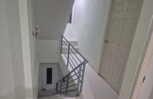 Ban Saiyuan Apartment | Chic 1-bedroom apartment in Rawai beach with WiFi, new AC ,Water heater, smartTV