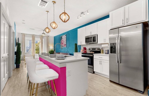 Downtown San Antonio Apartment | Chic 1-bedroom apartment in vibrant San Antonio with WiFi, fitness room