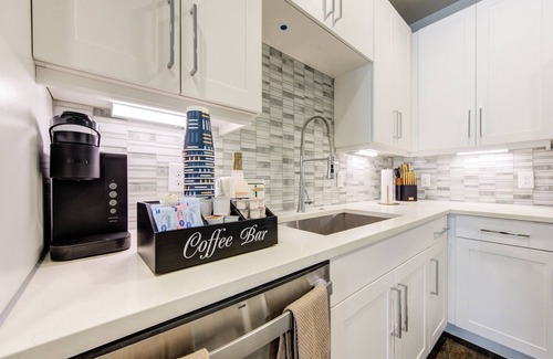 Missouri City Apartment | Chic 1-bedroom with AC and WiFi in fabulous Missouri City