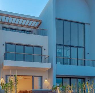 Shurtah al-Dakhlah Apartment | Chic 1 BR with private jacuzzi