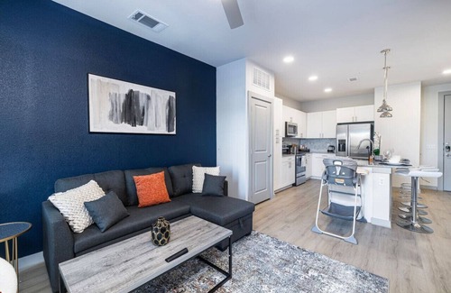 Lewisville Apartment | Chic 1BD: Pool, Gym & Efficient Workstation Area