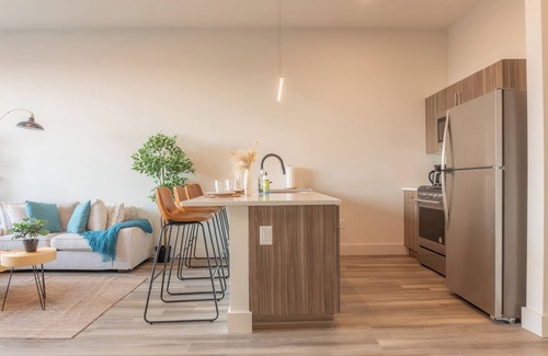 East Orange Apartment | Chic 1BR Apt w/WiFi + Parking, AC in lovely East Orange