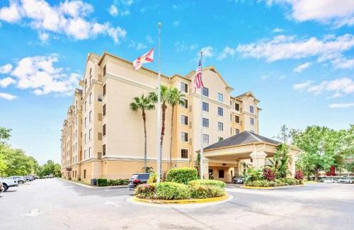 Florida Central Atlantic Coast Apartment | Chic 1BR Suite w Pool Hot Tub & BBQ Near Disney