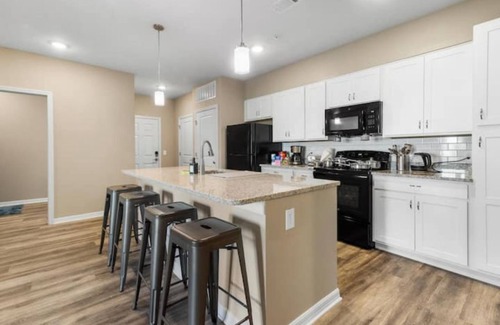 Melbourne Condo | Chic 2 BD/2 BA Condo: Serene Escape in Melbourne