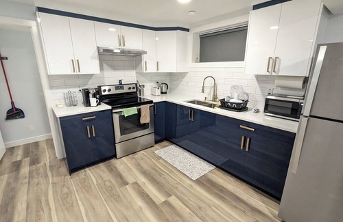Northeast Edmonton House | Chic 2BR Suite | Kitchen, Laundry, Near Elk Island & West Edmonton Mall