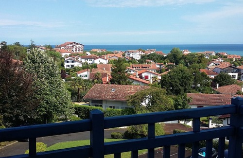 Guethary Apartment | Chic and atypical nest, alone, facing the ocean