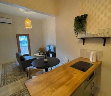Santurce Apartment | Chic and classic apartment in Santurce Apt 6