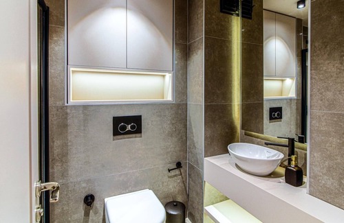 Macka Apartment | Chic and Convenient Flat in Central Besiktas