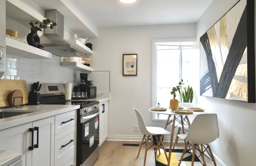 West Hill House | Chic and Cosy 2 Bedroom West Hill Bungalow