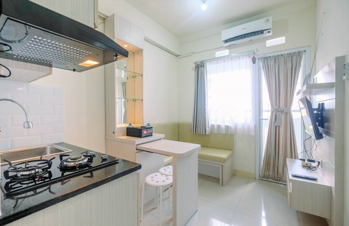 Rawasari Apartment | Chic and Cozy 2BR Apartment at Green Pramuka City