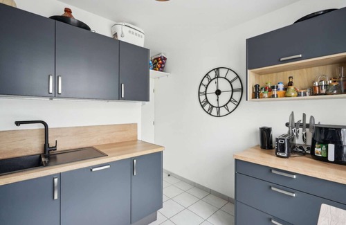 Gennevilliers Apartment | Chic and spacious apartment with parking