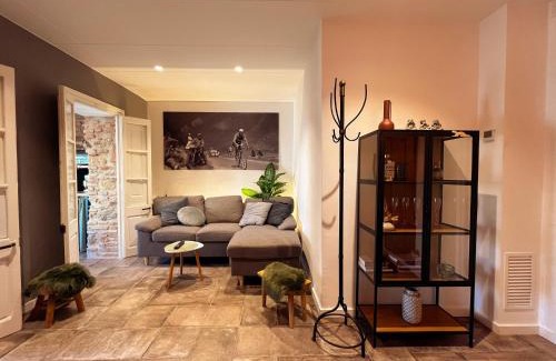 Eixample Apartment | Chic apartment in Girona center