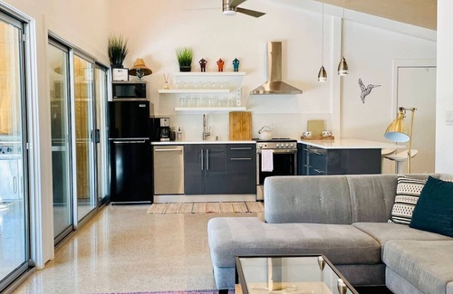 Dripping Springs House | Chic Barndo w Heated Soaking Pool, Firepit, Trails
