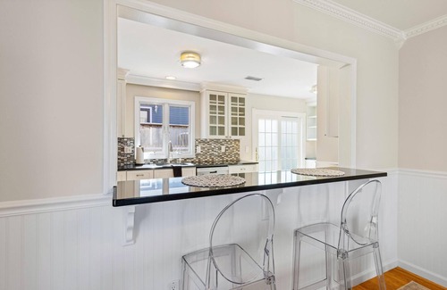 Sea Bright House | Chic Beach House in Downtown Sea Bright!