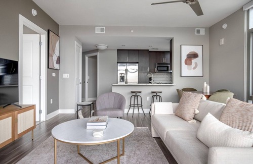 Woodmont Triangle Apartment | Chic Bethesda 2BE w/W/D, Gym & Pool, nr dining, by Blueground
