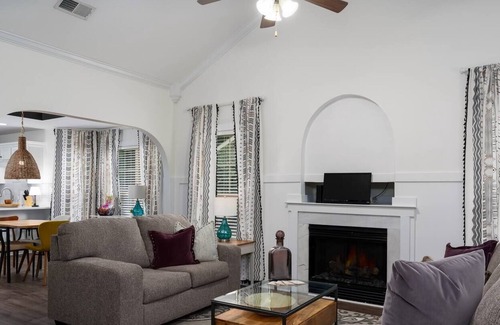 Helena House | Chic Boho Bungalow - Perfect for a Weekend Getaway
