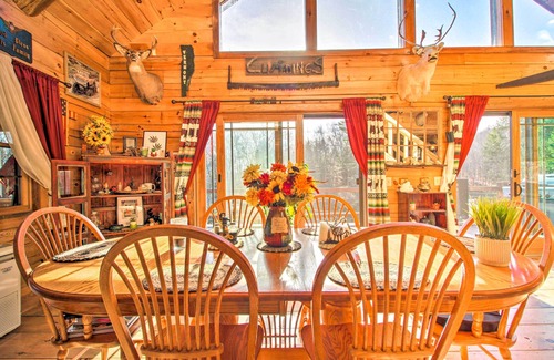 Florence Cabin | Chic Brandon Cabin w/Pool, Hot Tub + Sauna!