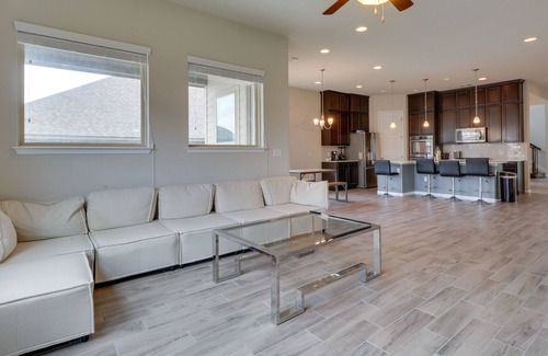Cedar Park House | Chic Cedar Park Family Home - Pets Welcome!
