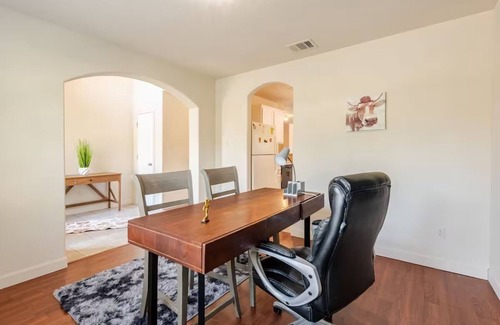 Buda House | Chic, Comfortable Home Steps from SXSW Fun
