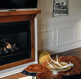 Saint-Sauveur Apartment | Chic condo at the foot of the slopes of Saint-Sauveur