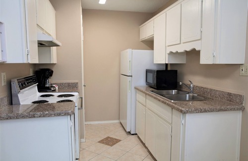 Donna Apartment | Chic corporate apartment in the Mid Rio Grande Valley
